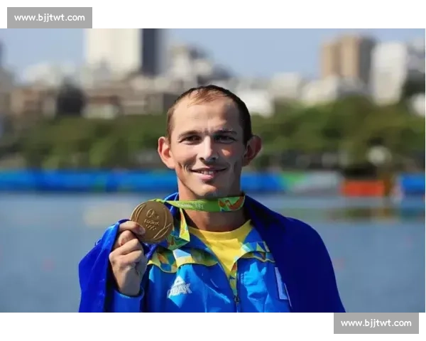 成马双冠！管油胜 2 小时 16 分夺冠揽 4 万美金